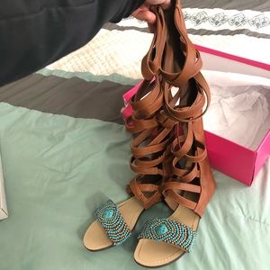 (5.5) gladiator sandals